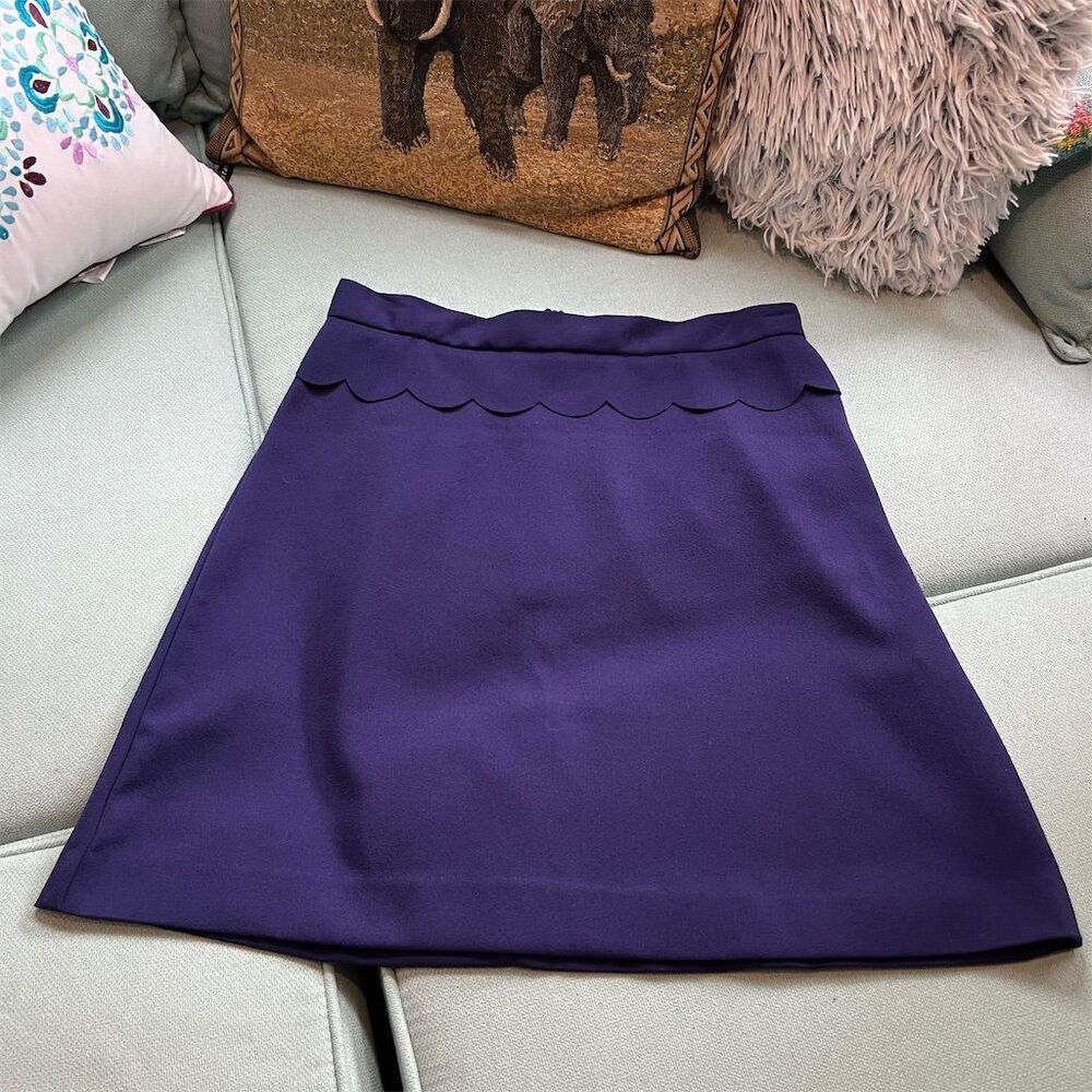 Banana Republic Women's Purple Scalloped Hem Mini Skirt Size 2